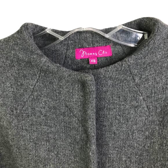 Mommy Chic snap front coat Size XS Heather Gray Crew Neck - Picture 2 of 7